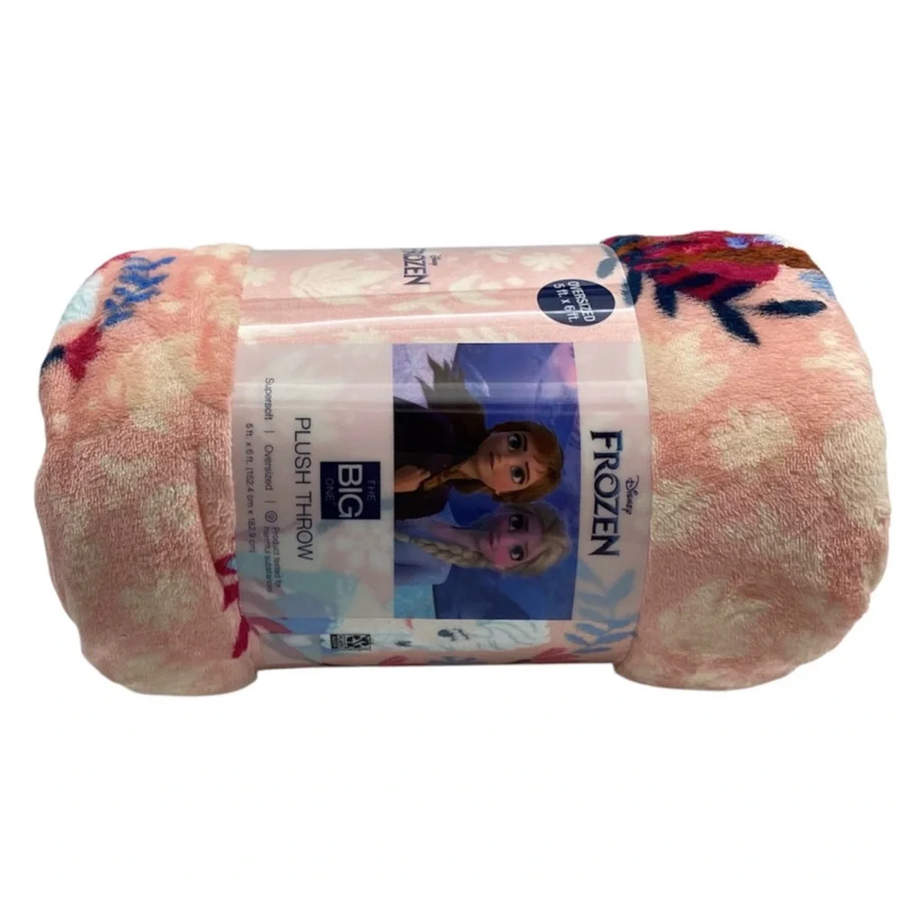 Disney’s “Frozen” Oversized Supersoft Printed Plush Throw Blanket (NWT)